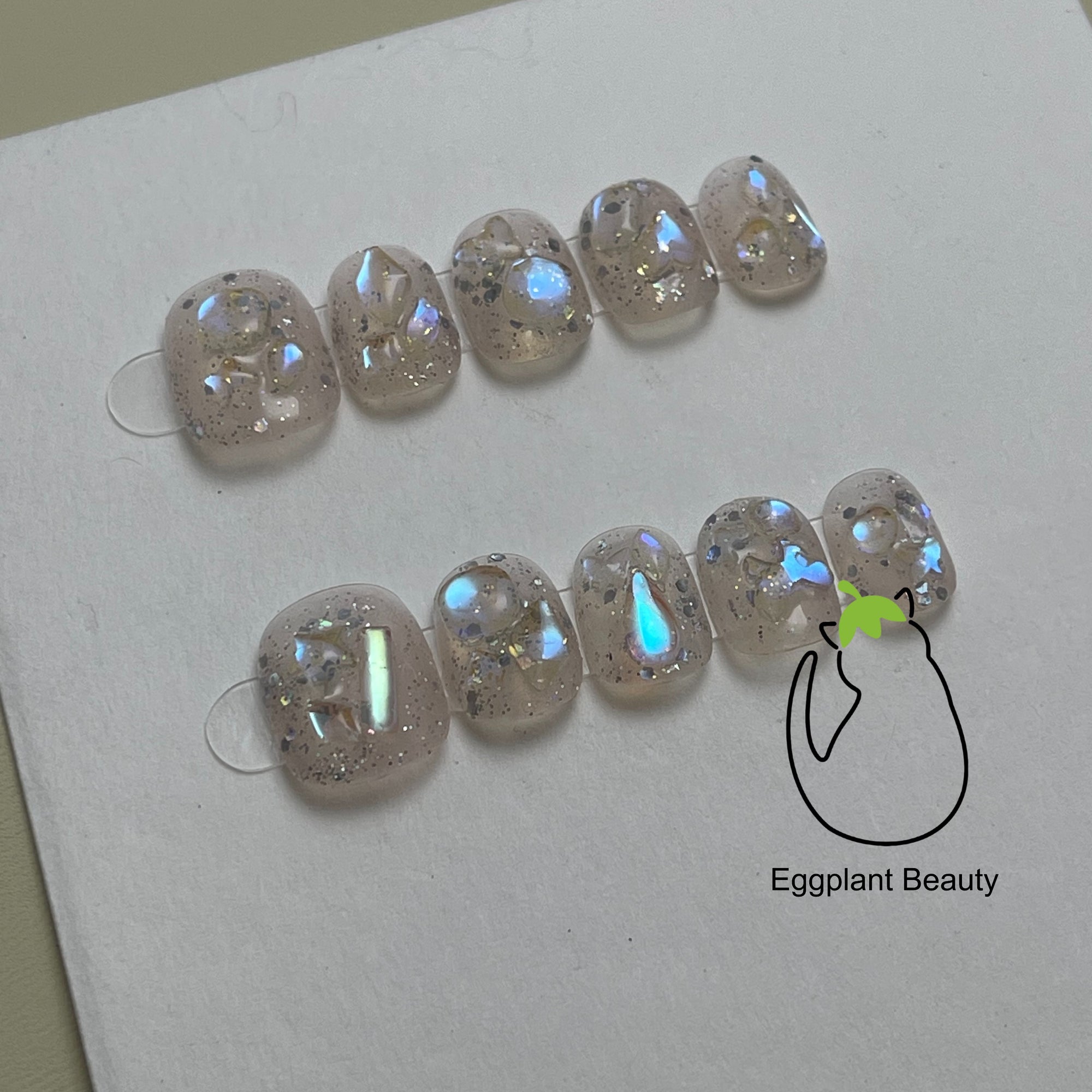 EPBeauty Short Icy Sparkle Press-On Nails | Glacier-Inspired Detachable Nail Set