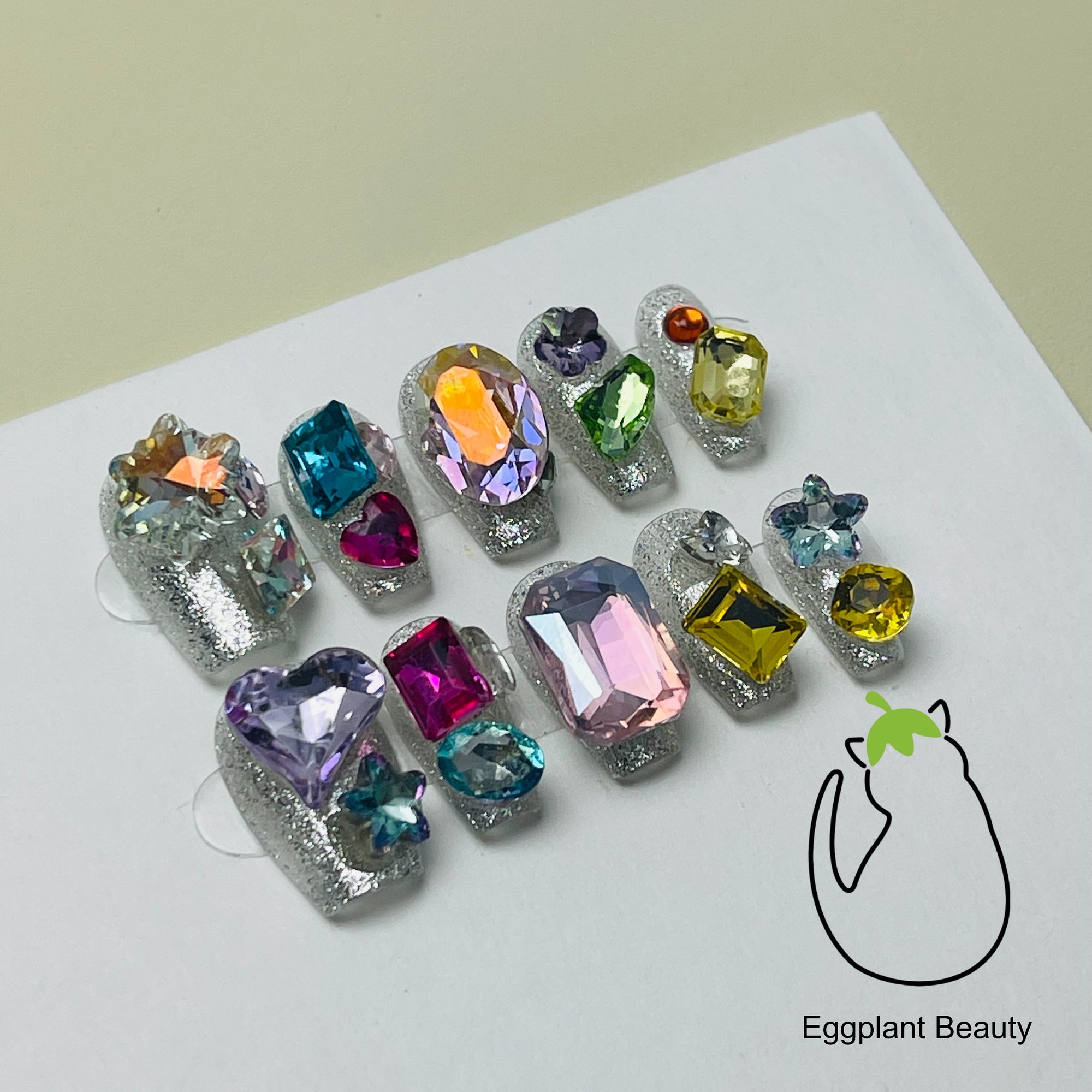 EPBeauty Curated Gemstone Press On Nails - Eclectic Luxury Set with Crystal & Pearl Accents (10Pcs)