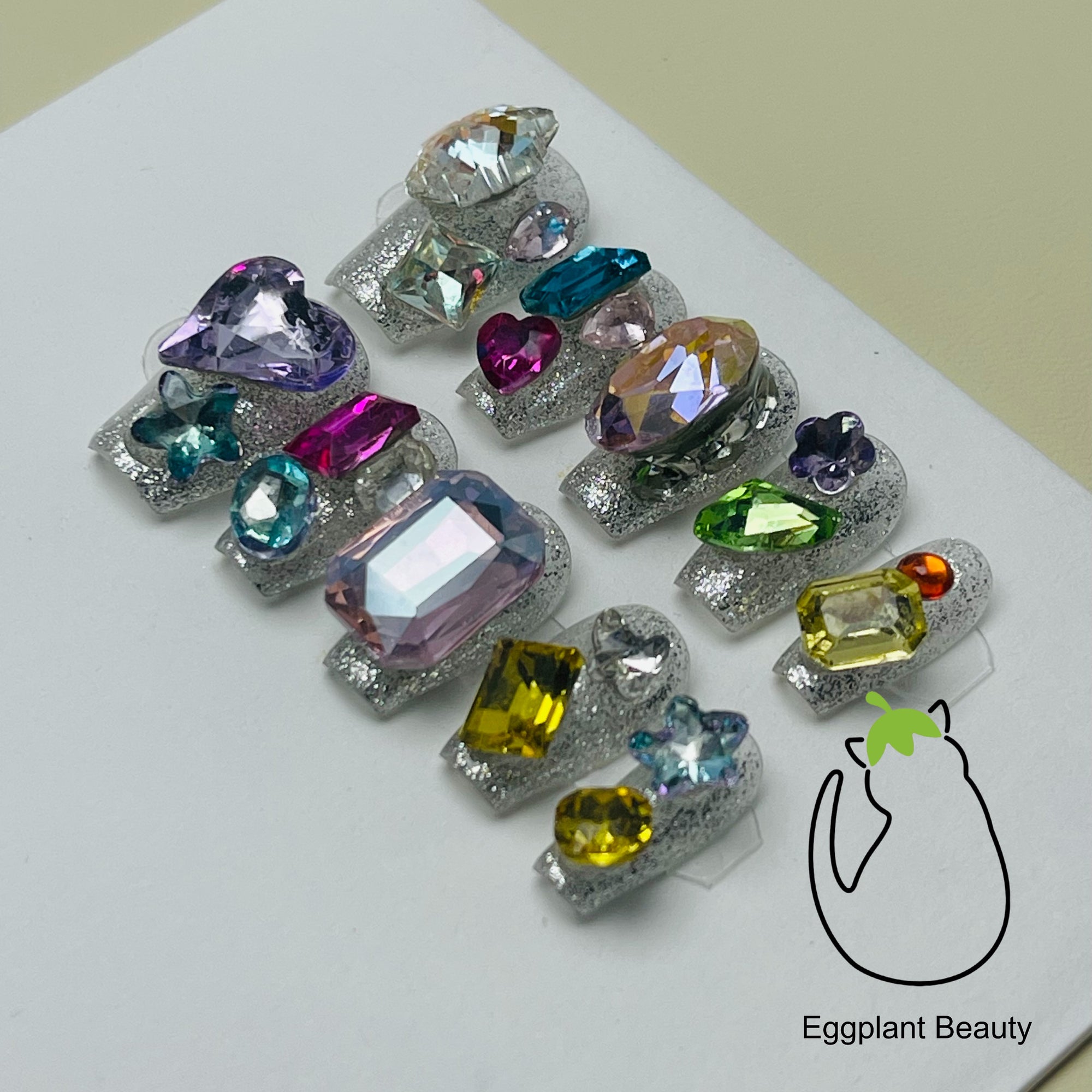 EPBeauty Curated Gemstone Press On Nails - Eclectic Luxury Set with Crystal & Pearl Accents (10Pcs)