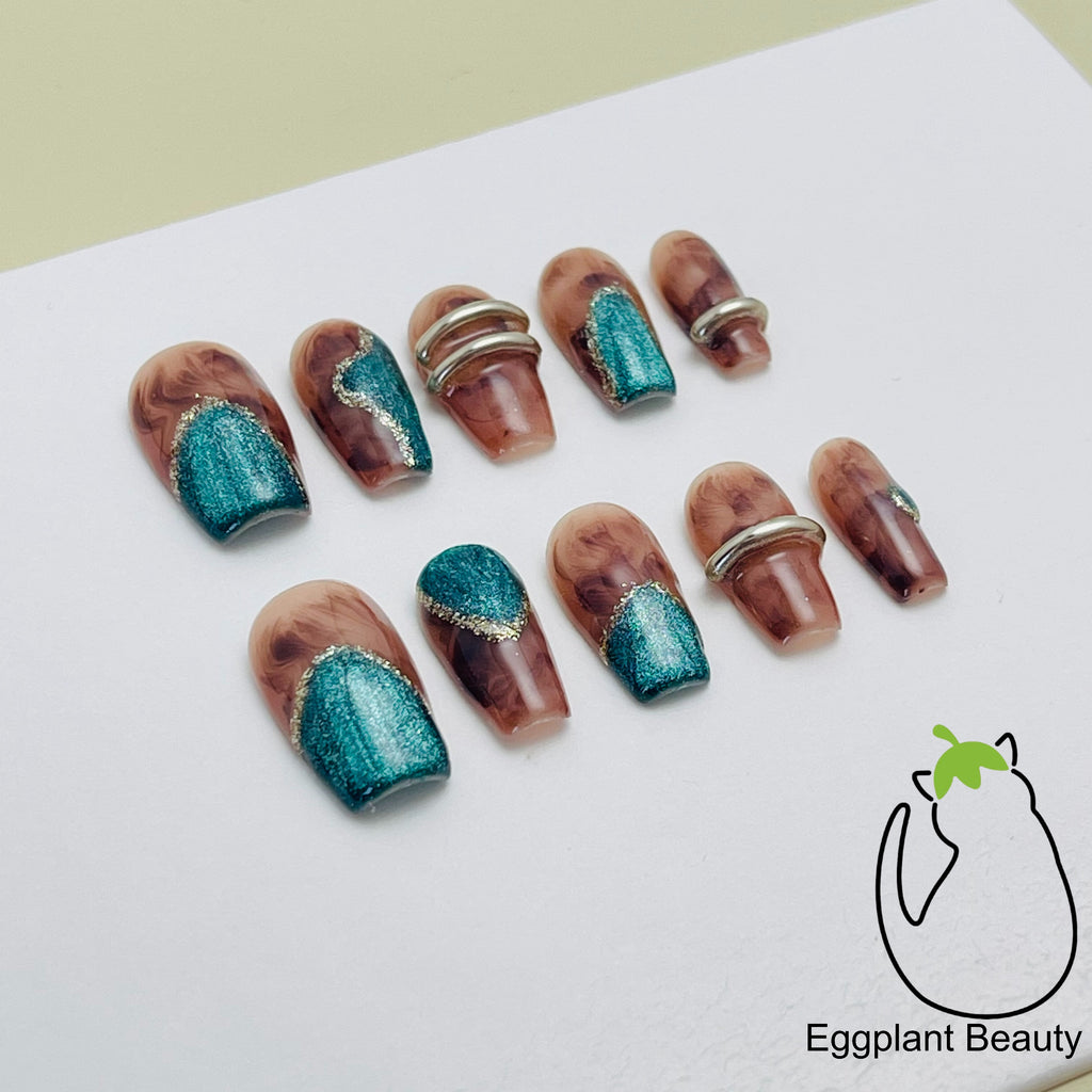 Luxe Malade Press On Nails - Amber Ombre, Green Starry Cat Eye & Gemstone Finish (10Pcs)