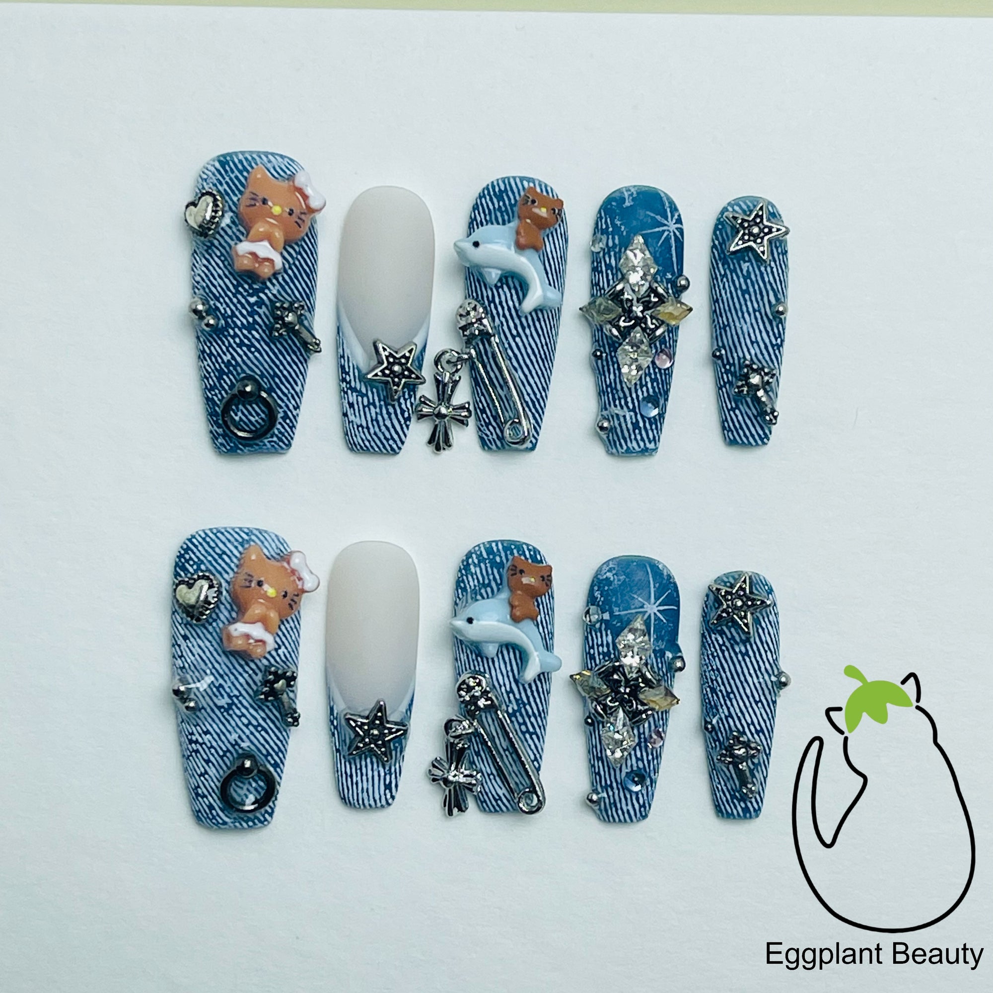 Grunge Rebel Press On Nails - Distressed Black Cat & Edgy Design (10Pcs)