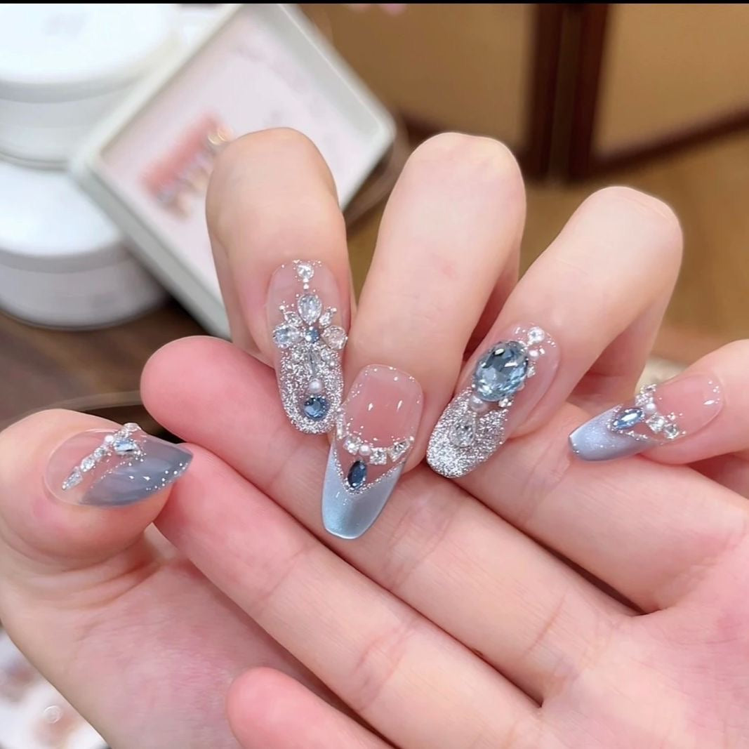 Frozen Sonata Press On Nails - Icy French Tips with Shifting Cat Eye Glow (10Pcs)