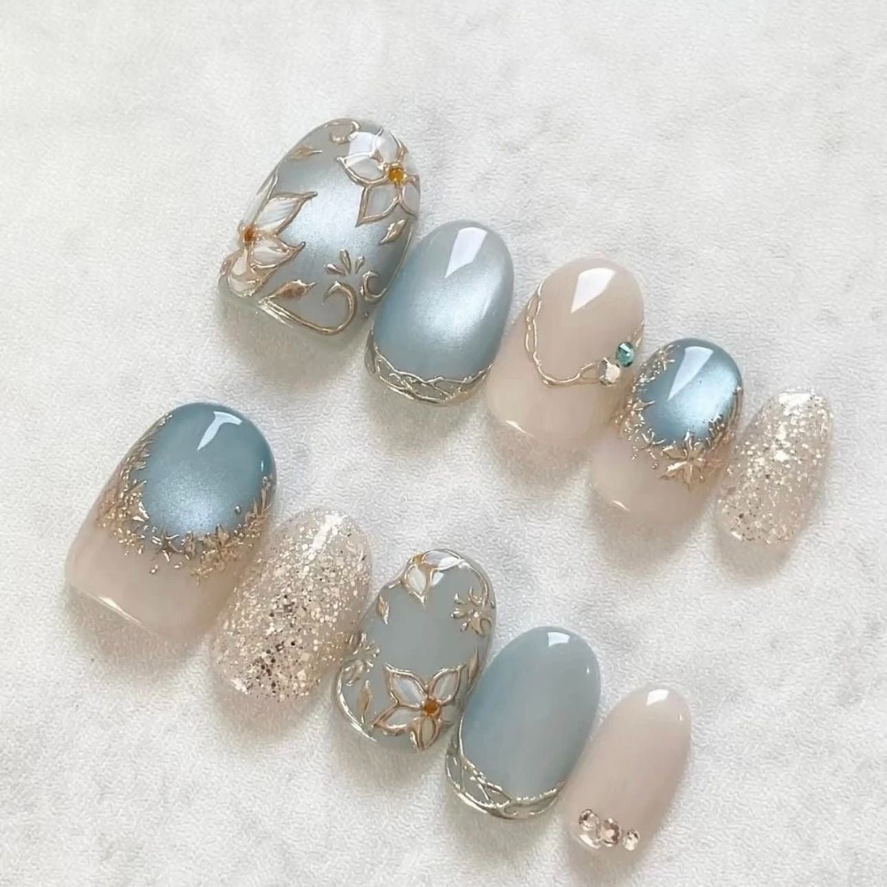 Mist Gilded Press On Nails - Frosted Bloom & Liquid Gold Cat Eye (10Pcs)