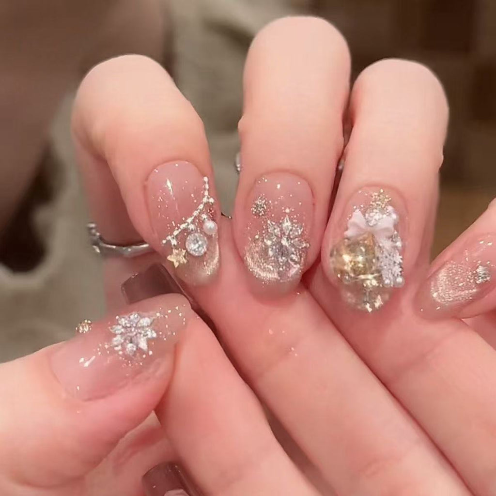 Gilded Noel Press On Nails - Frosted Pine & Crystal Snowfall (10Pcs)