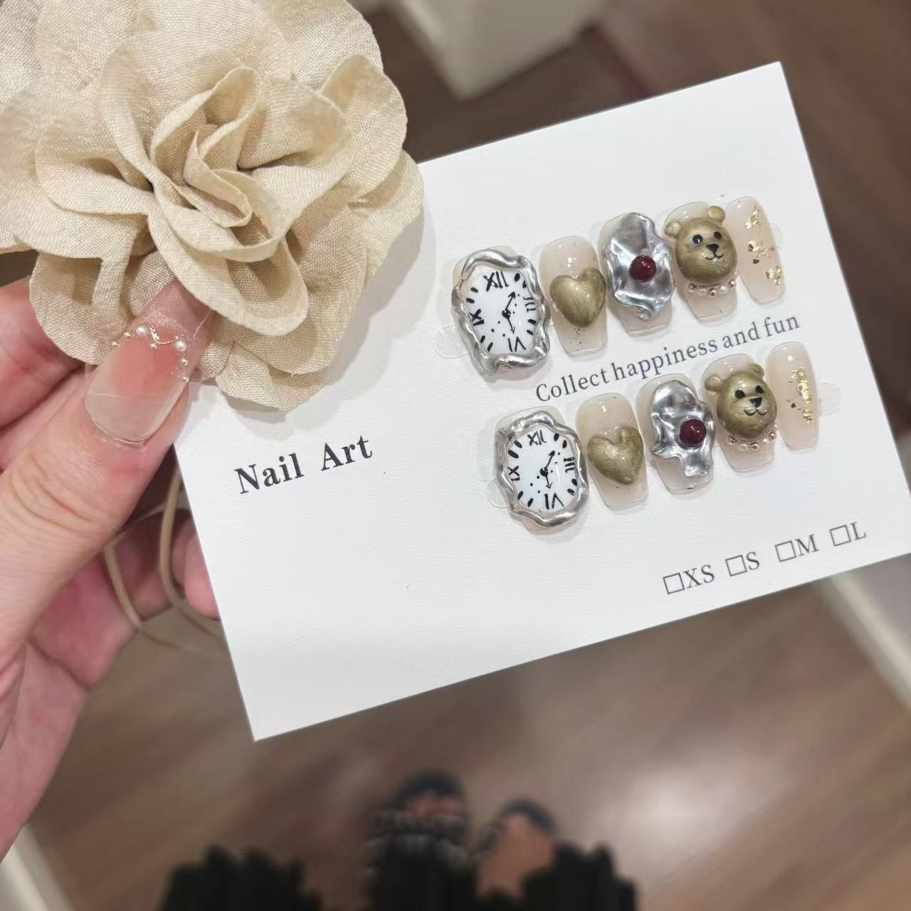 Surrealist Snack Press On Nails - Doodle Clock & Golden Hamster (10Pcs)