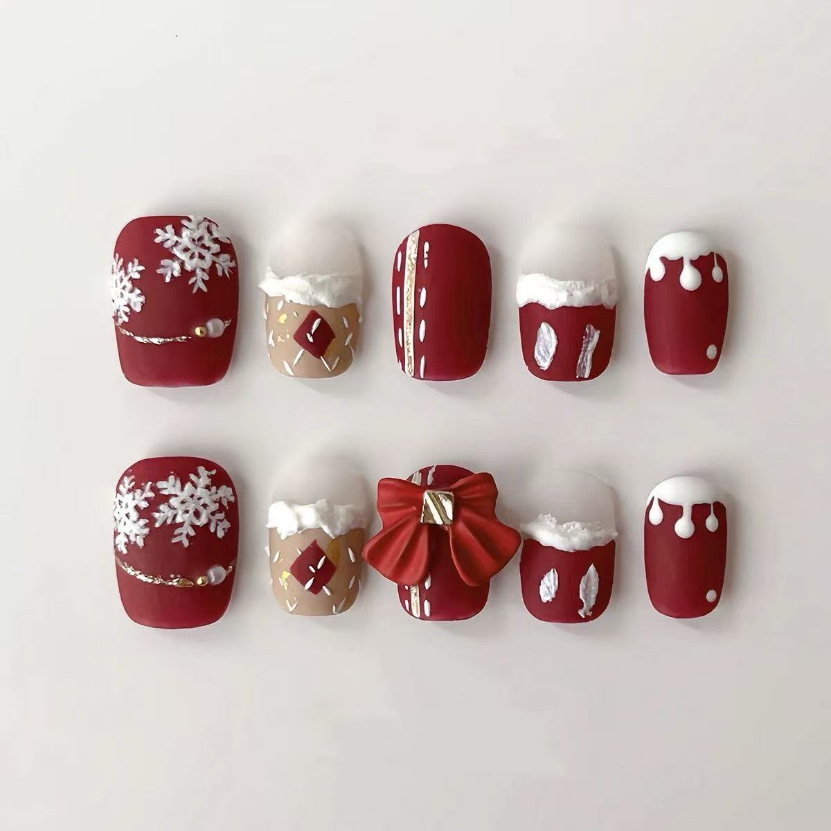 Velvet Carol Press On Nails - Sculpted Bow & Winter Kisses (10Pcs)